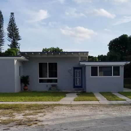 Beachbound Miami Exterior photo